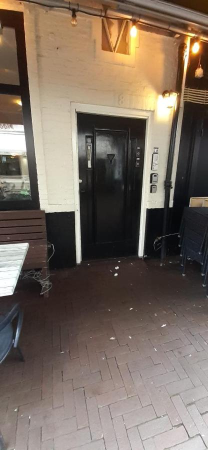 Charlotte, Not For Parties, Not A Hotel, Room With Shared Bathroom, No Kitchen Amsterdam Exterior photo